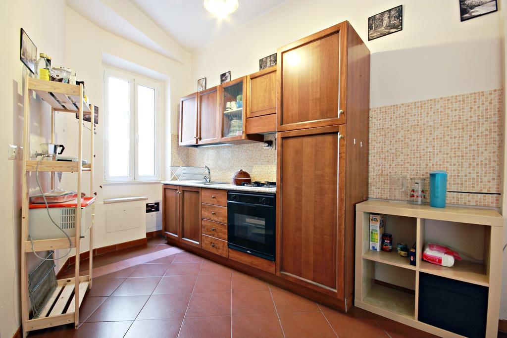 Scalini Di Trastevere 2*